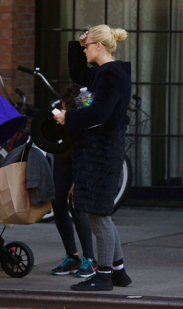 Jaime King Out About New York