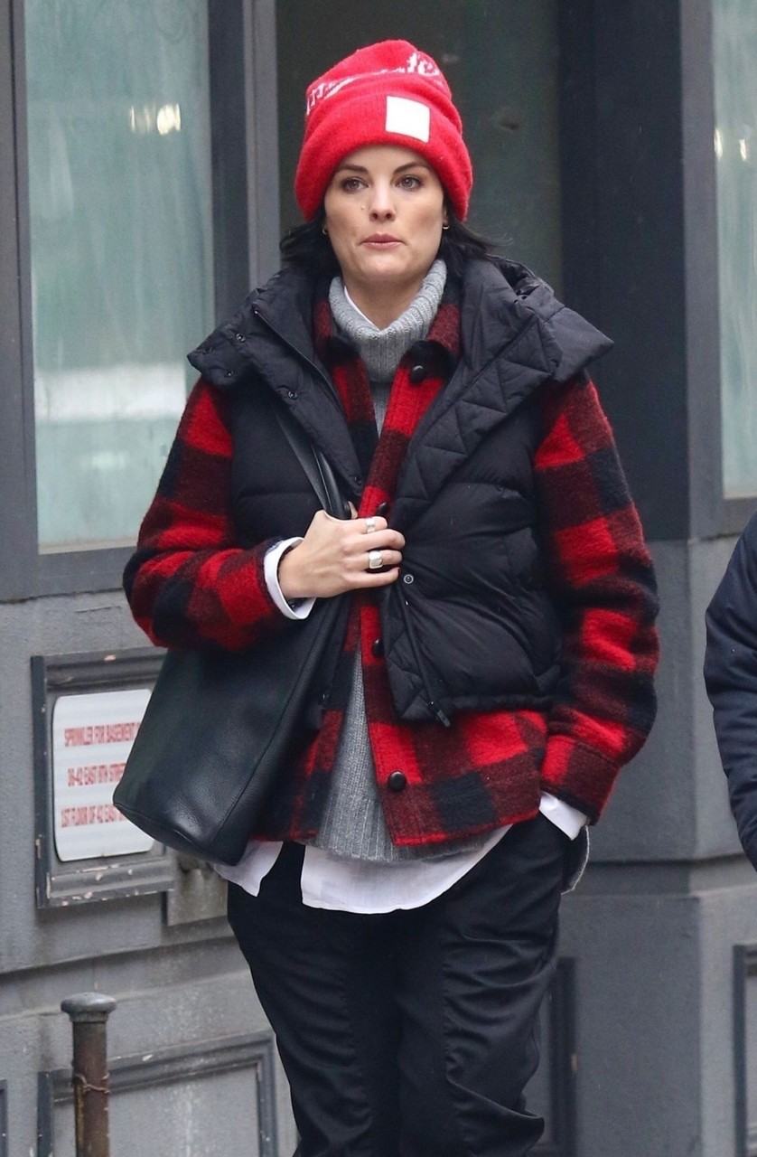 Jaimie Alexander Out About New York