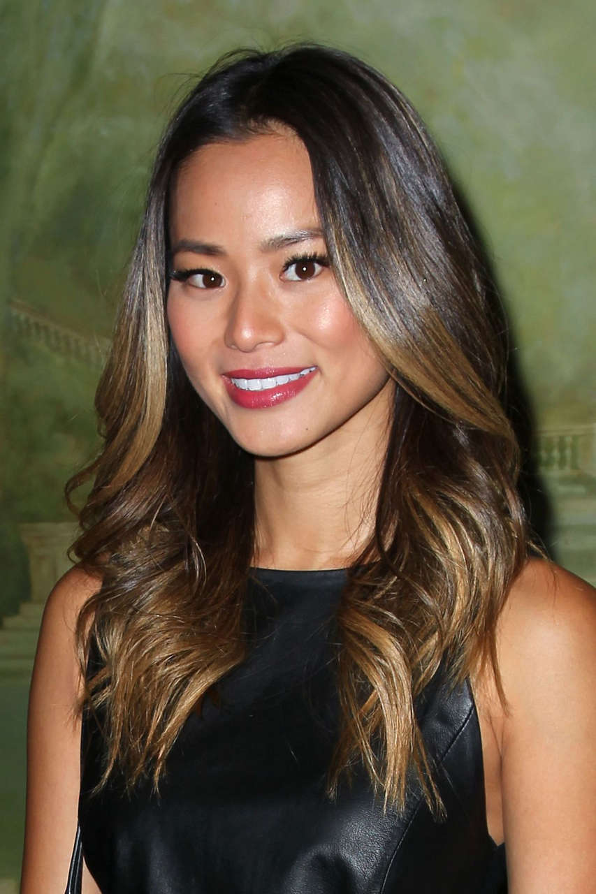 Jamie Chung Alice Olivia By Stacey Bendet Fashion Show New York