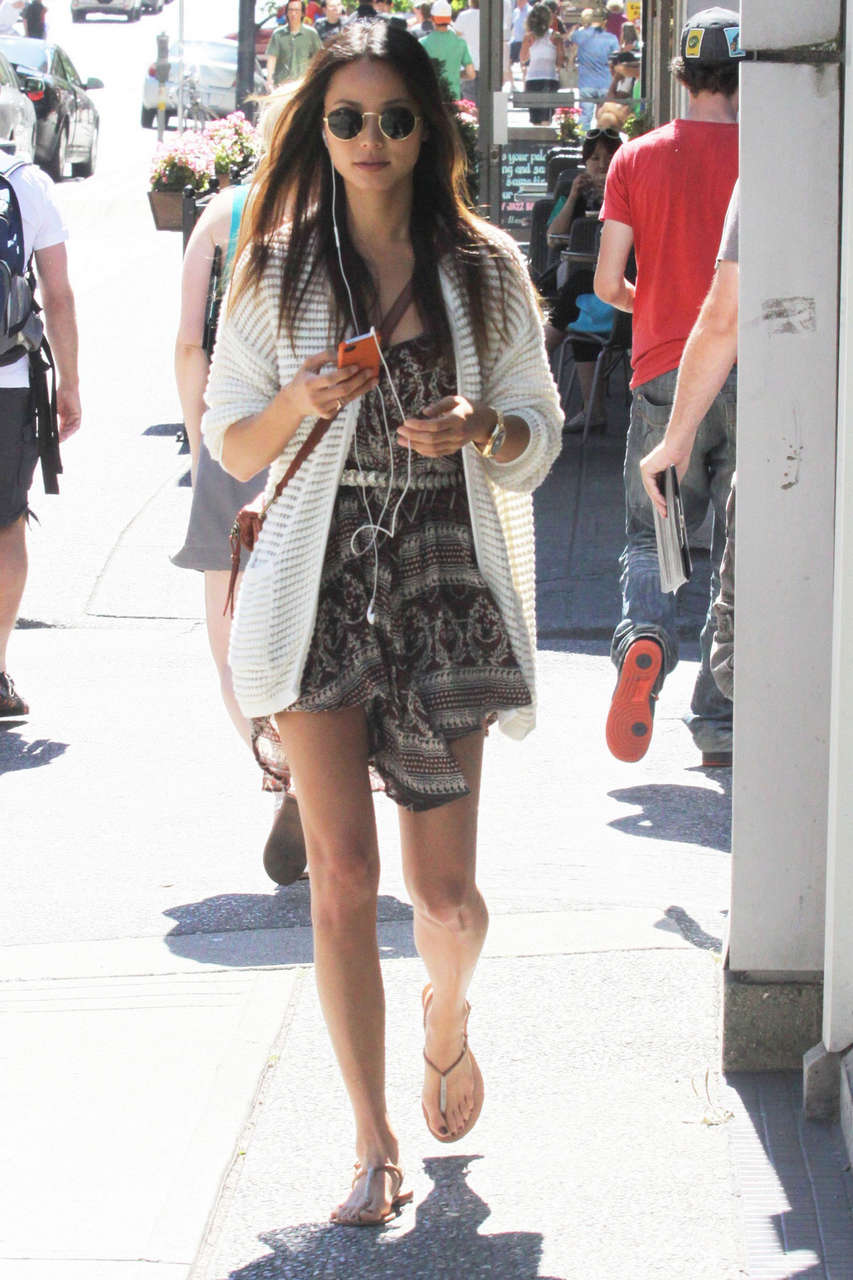 Jamie Chung Out About Vancouver