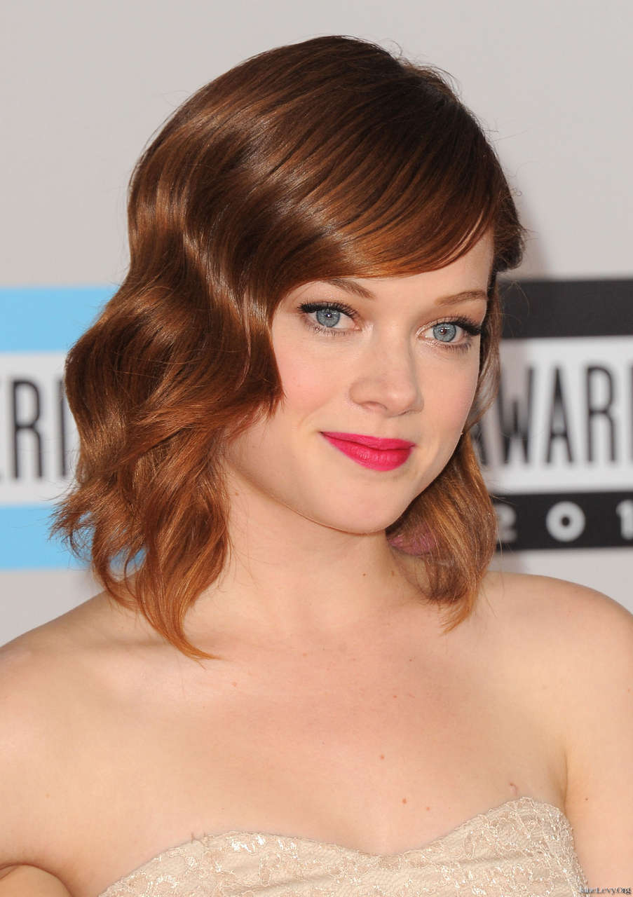 Jane Levy 39th Annual American Music Awards Los Angeles