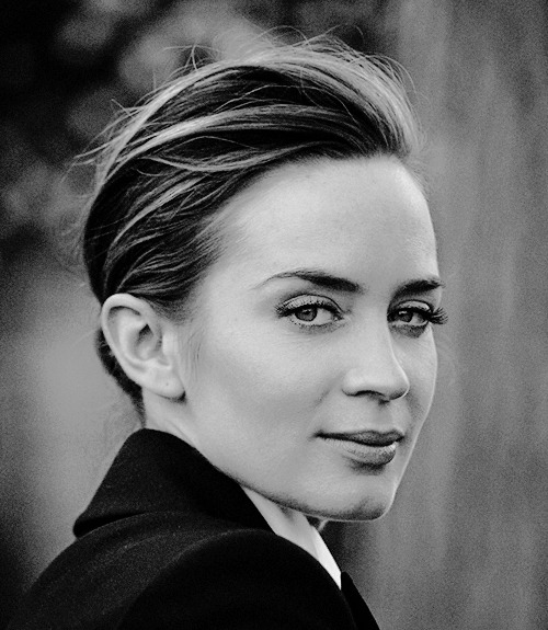 Jemmasmmns Emily Blunt Photographed By Peter