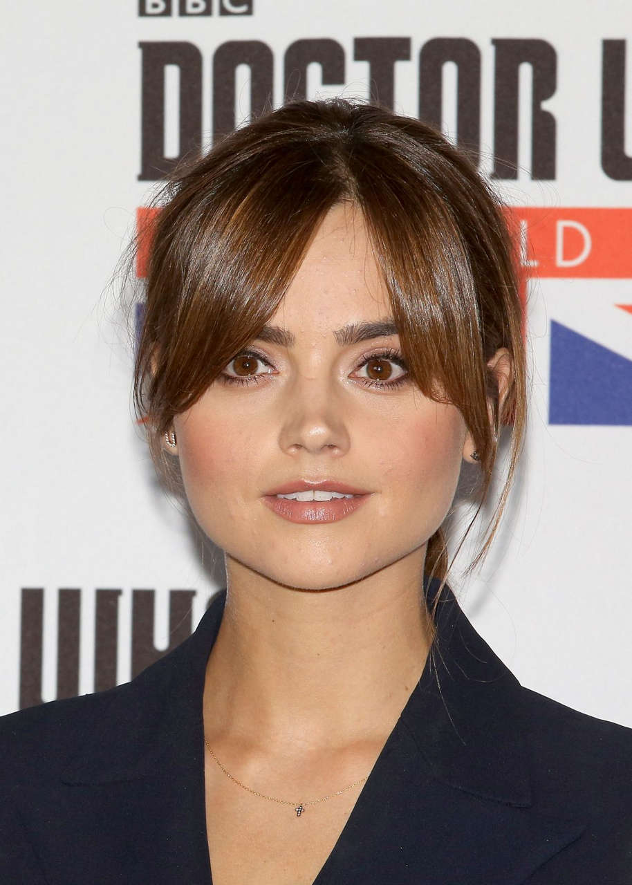Jenna Louise Coleman Dctor Who Press Conference Mexico City