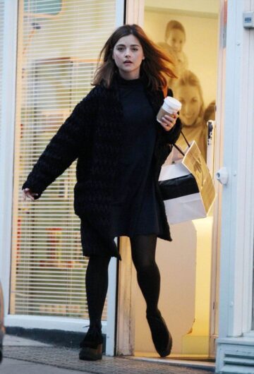 Jenne Louise Coleman Out For Coffee London