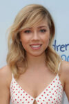 Jennette Mccurdy 8th Annual Empathy Rocks Event Beverly Hills