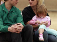 Jennie Garth With Peter Facinelli