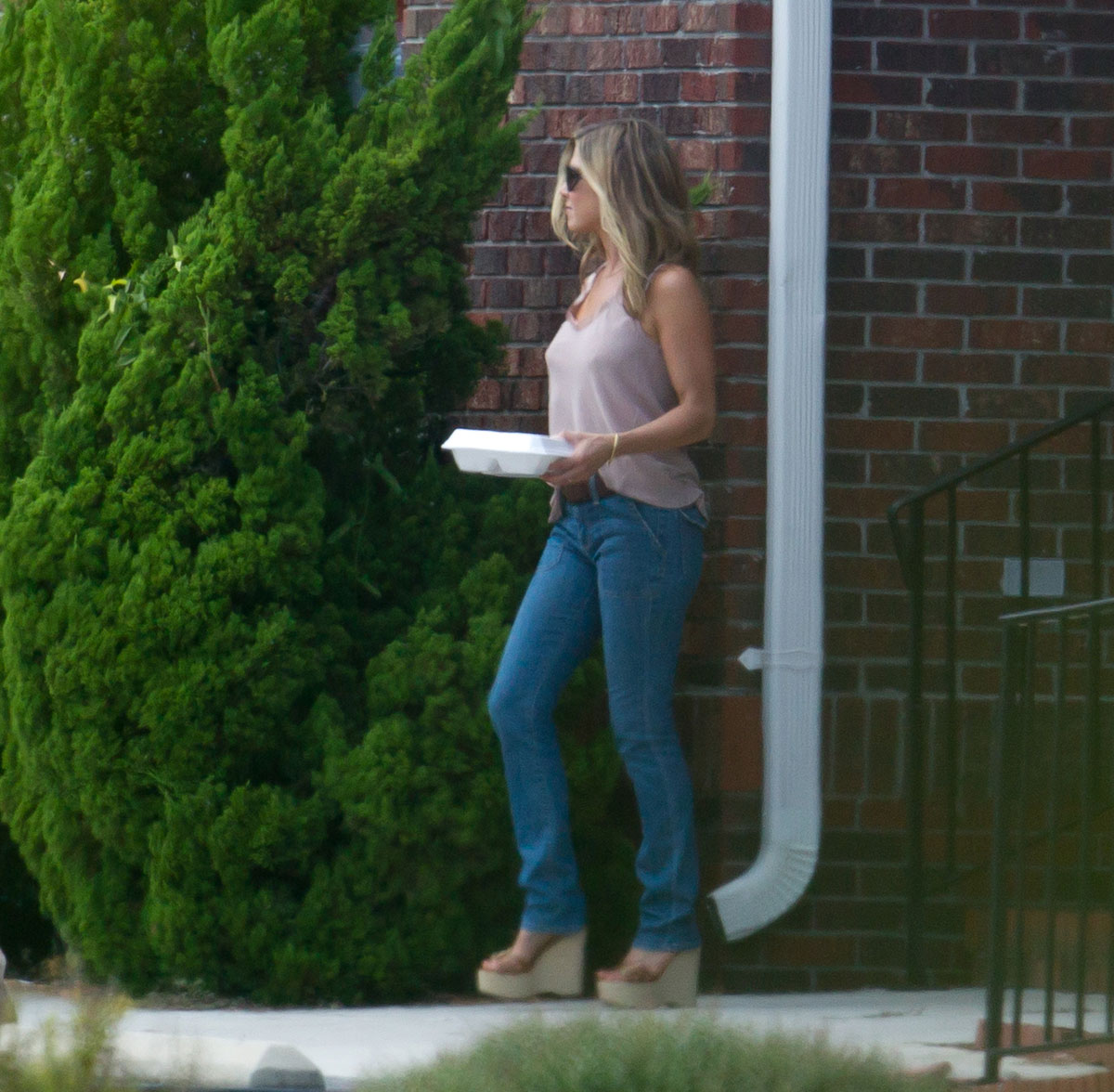 Jennifer Aniston Jeans Set Were Millers Wilmington