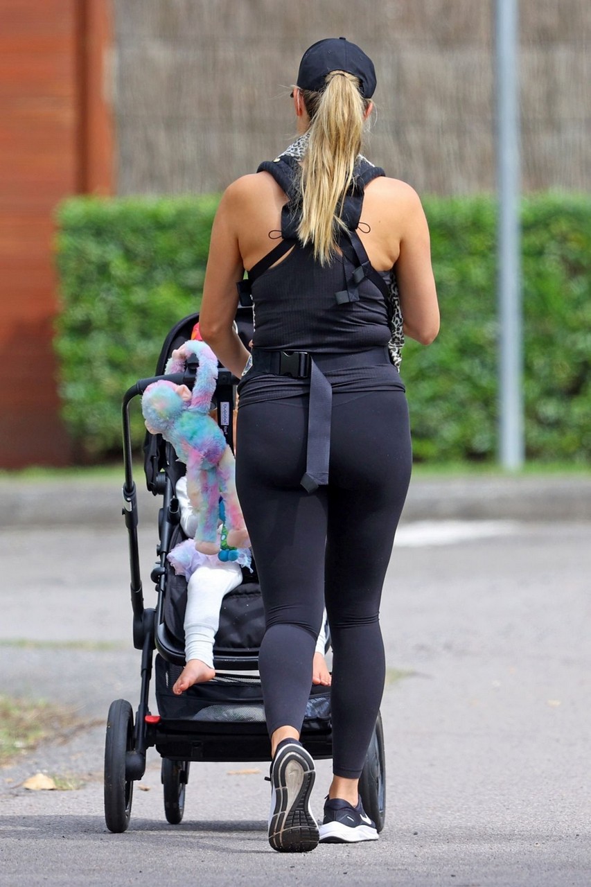 Jennifer Hawkins Out With Her Baby Sydney