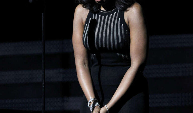 Jennifer Hudson 54th Annual Grammy Awards Los Angeles (2 photos)