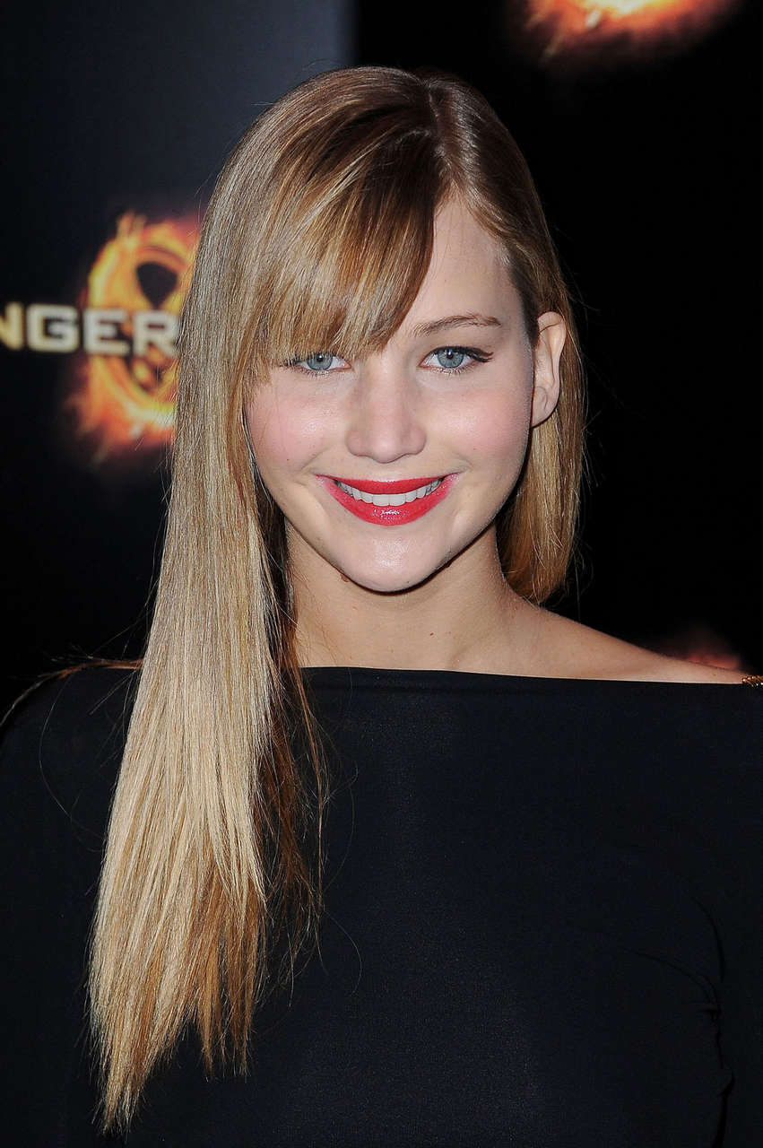 Jennifer Lawrence Hunger Games Photocall Paris