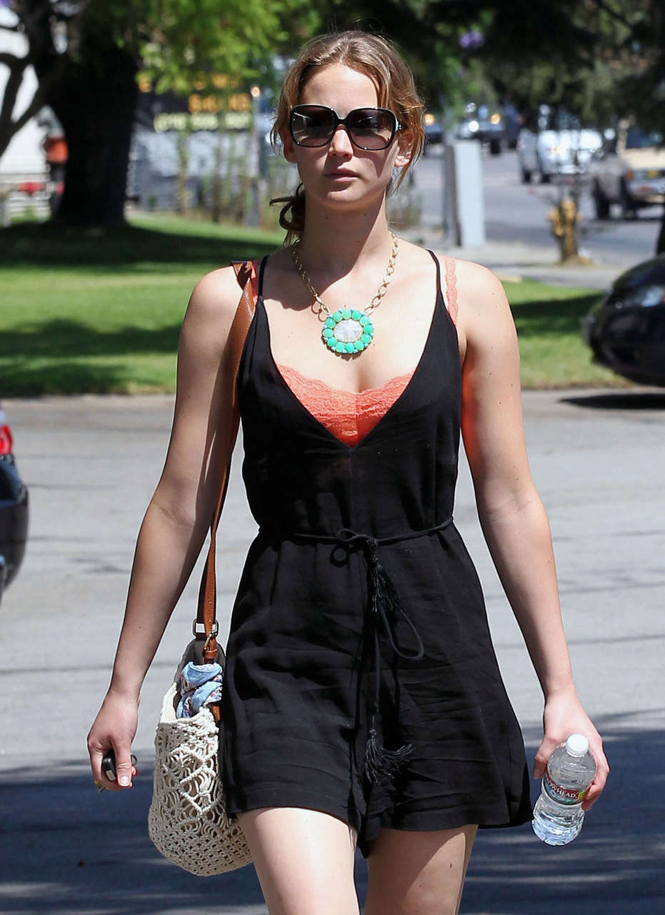 Jennifer Lawrence Out About Hollywood