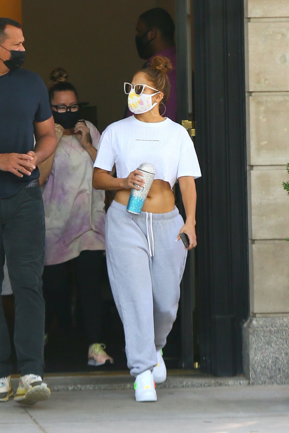Jennifer Lopez Alex Rodriguez Leaves Their Apartment New York
