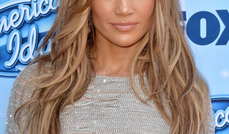 Jennifer Lopez America Idol 2014 Season Finale Los Angeles (21 photos)