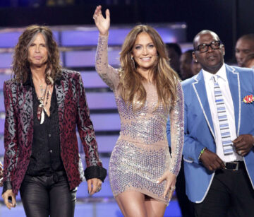 Jennifer Lopez American Idol Season 11 Grand Finale Show