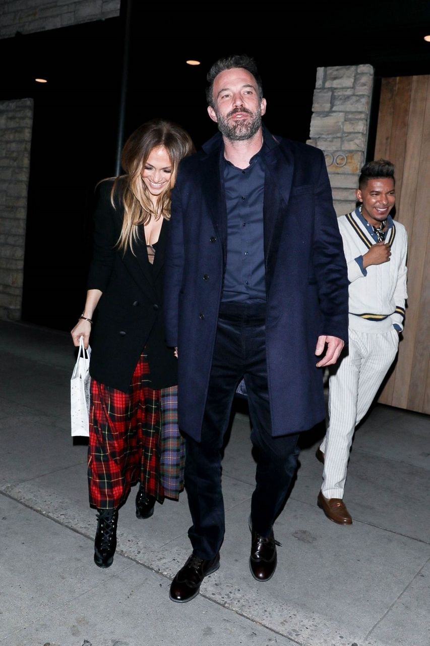 Jennifer Lopez And Ben Affleck Out For Date Night Beverly Hills