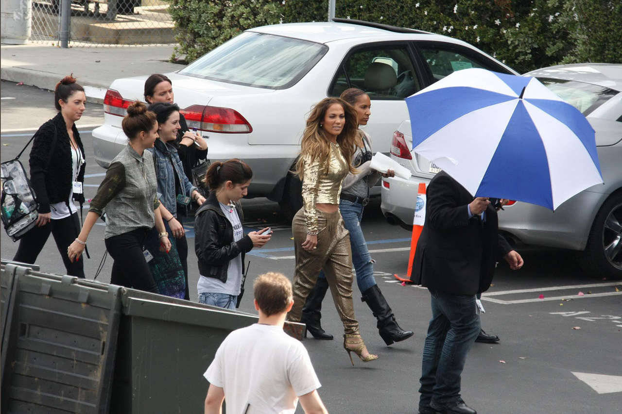 Jennifer Lopez Arriving To Set American Idol Los Angeles