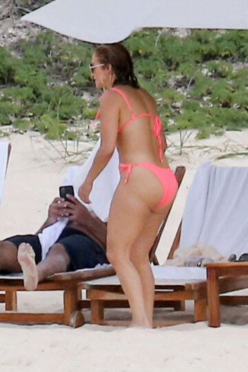 Jennifer Lopez Bikini Beach Turk Caicos