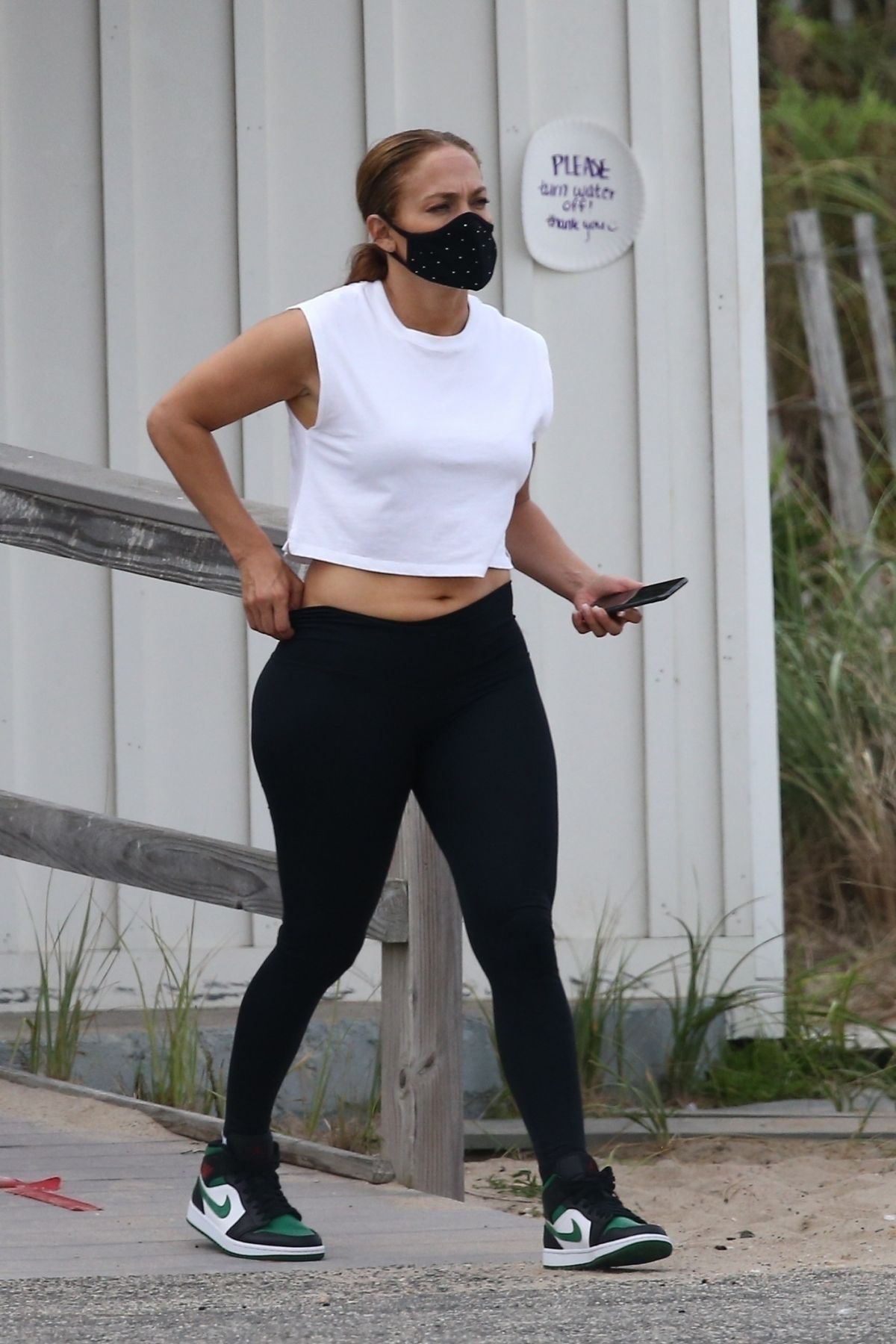 Jennifer Lopez Out Beach Hamptons