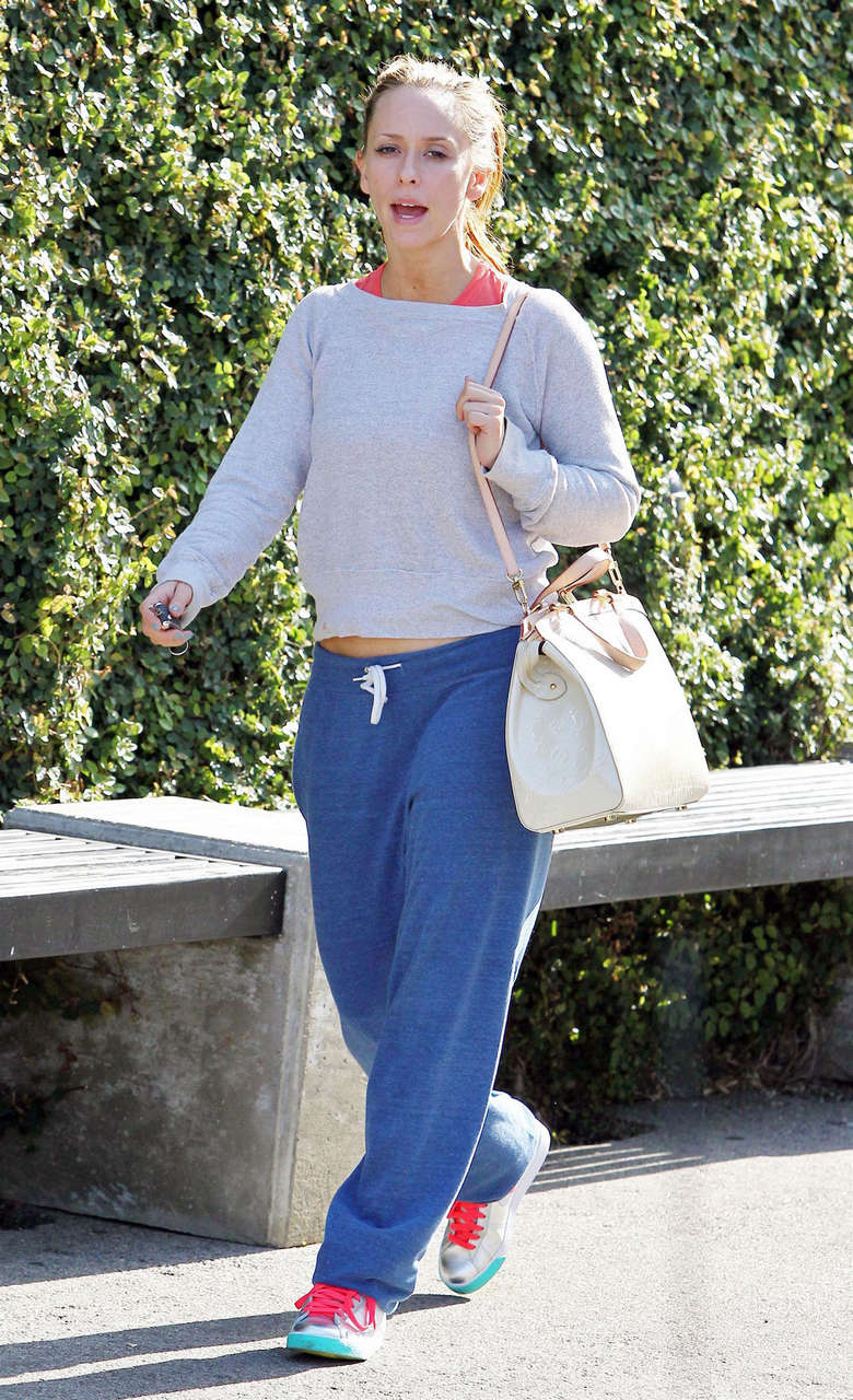 Jennifer Love Hewitt After Workout Los Angeles