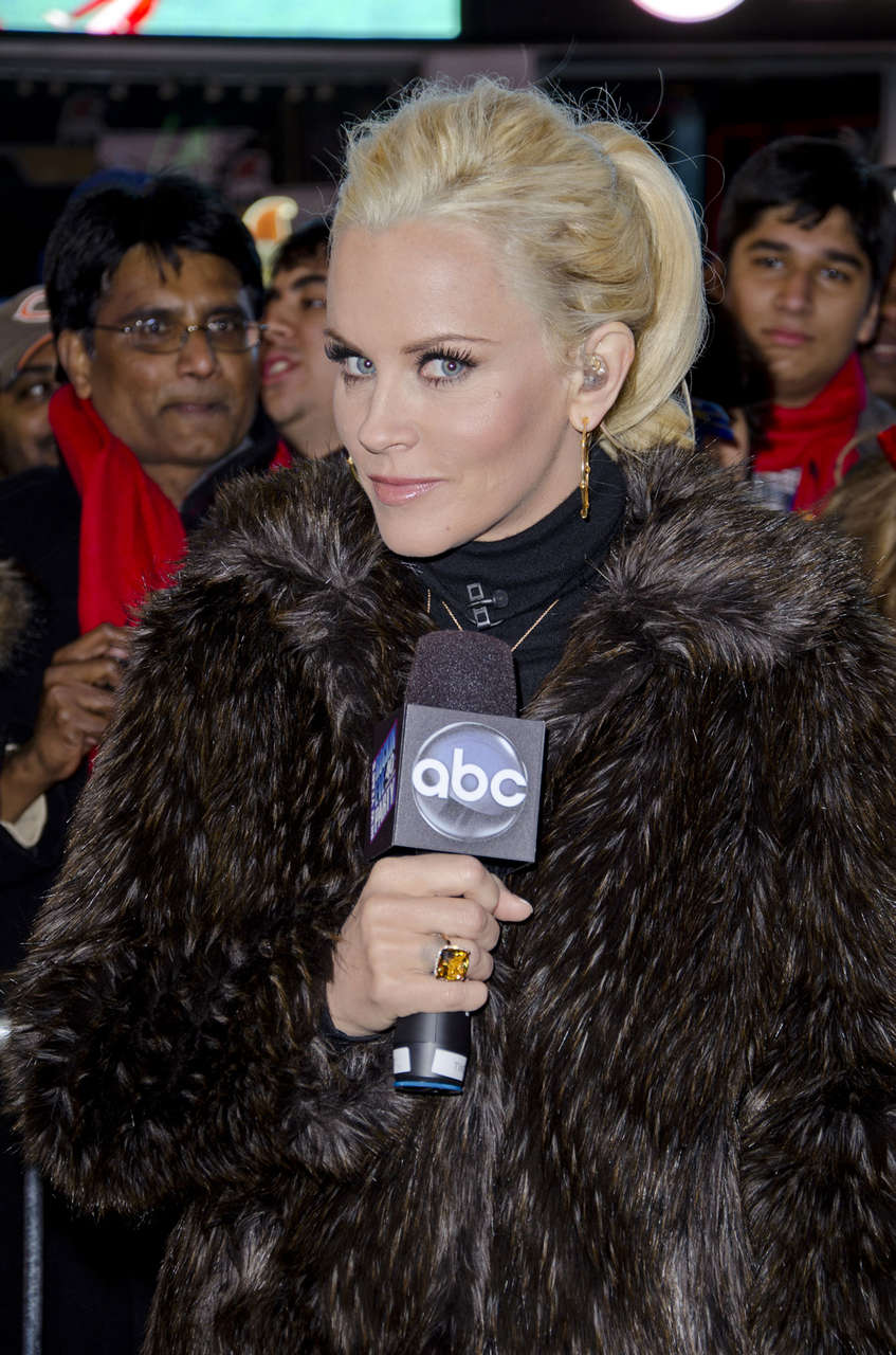 Jenny Mccarthy Dick Clarks New Years Rockin Eve Times Square New York