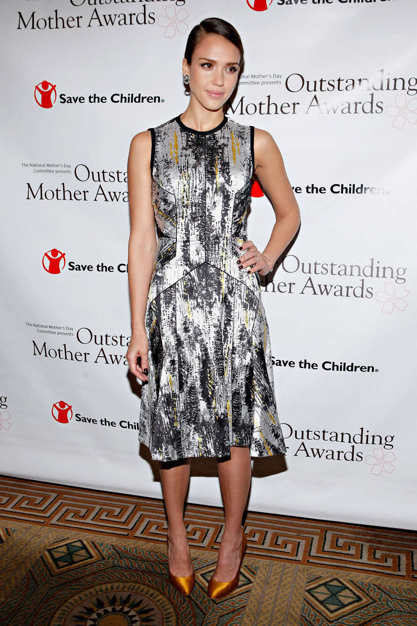 Jessica Alba 2012 Outstanding Mother Awards New York