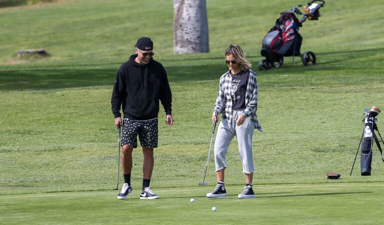 Jessica Alba Golf Course Los Angeles (7 photos)