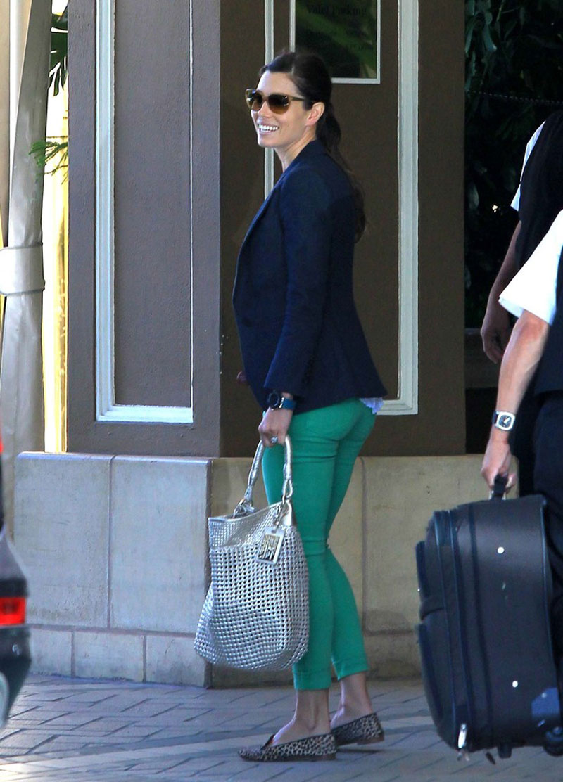 Jessica Biel Green Jeans Four Seasons Hotel Beverly Hills