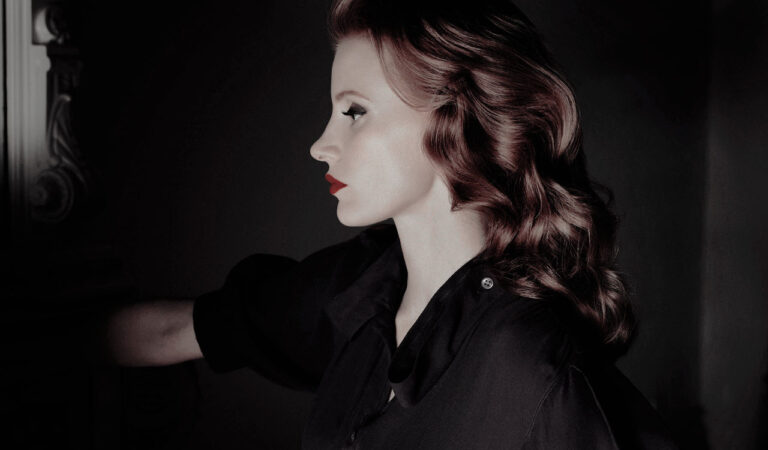 Jessica Chastain For Yves Saint Laurent (2 photos)