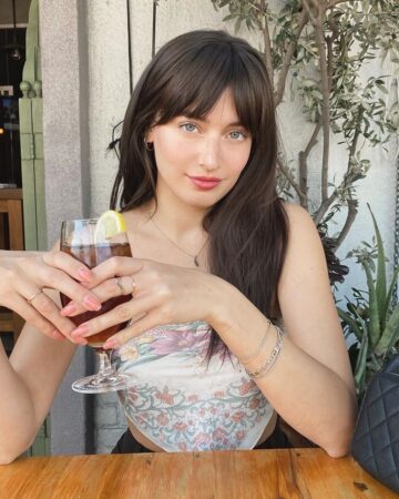 Jessica Clements Hot