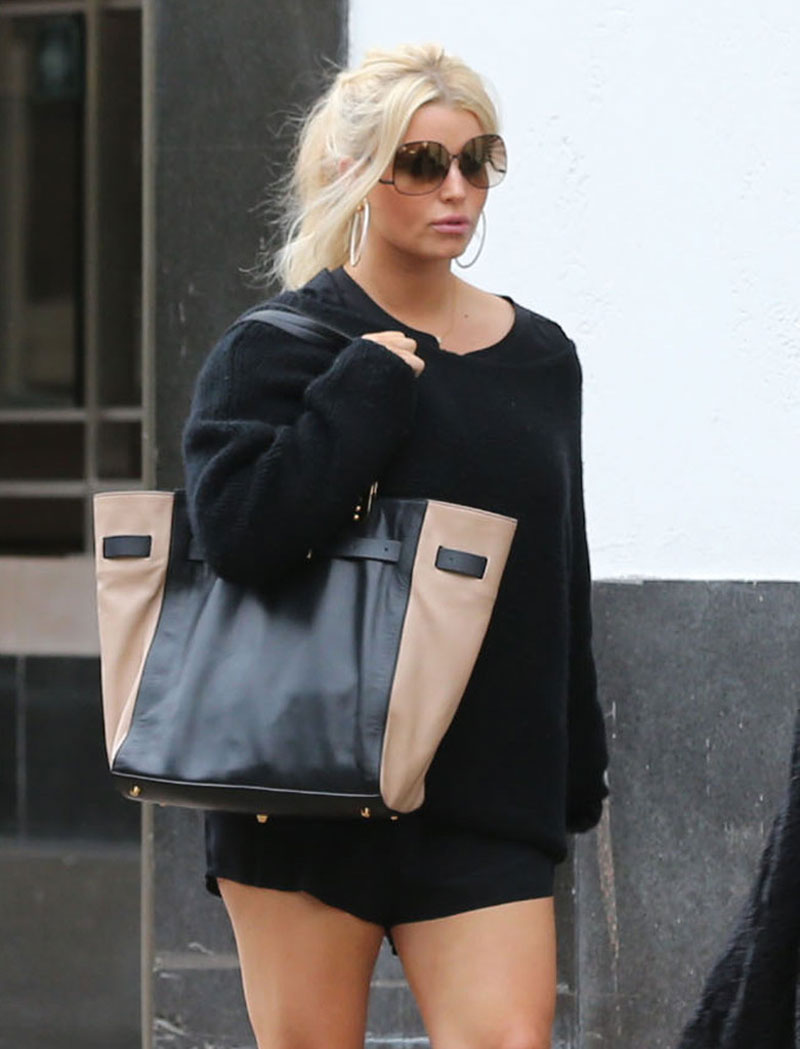 Jessica Simpson Shorts Out About Beverly Hills