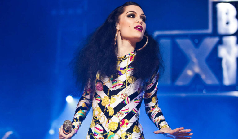 Jessie J Performs At Bbc 1xtra Live In London (54 photos)
