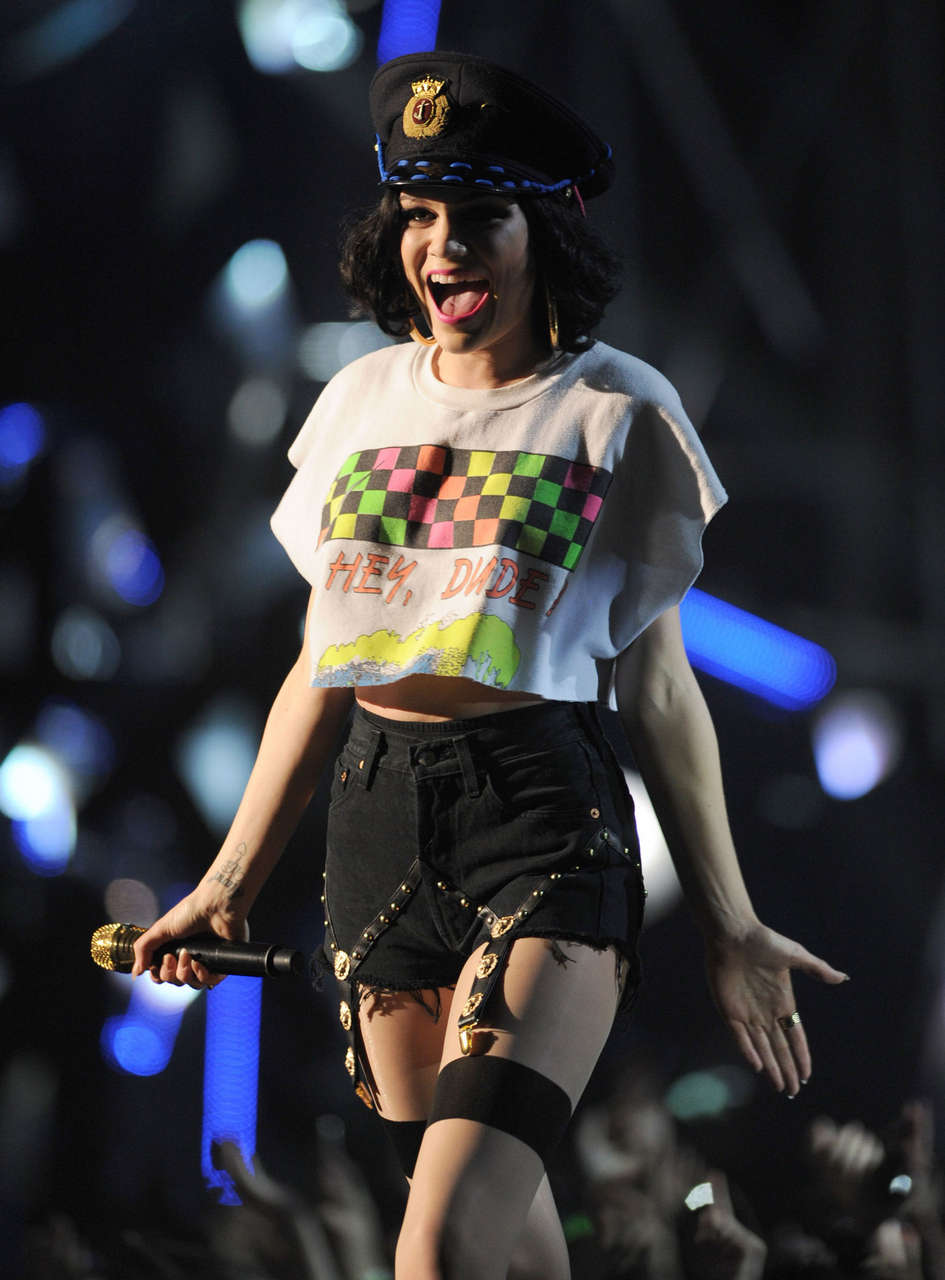 Jessie J Performs At T4stars In London