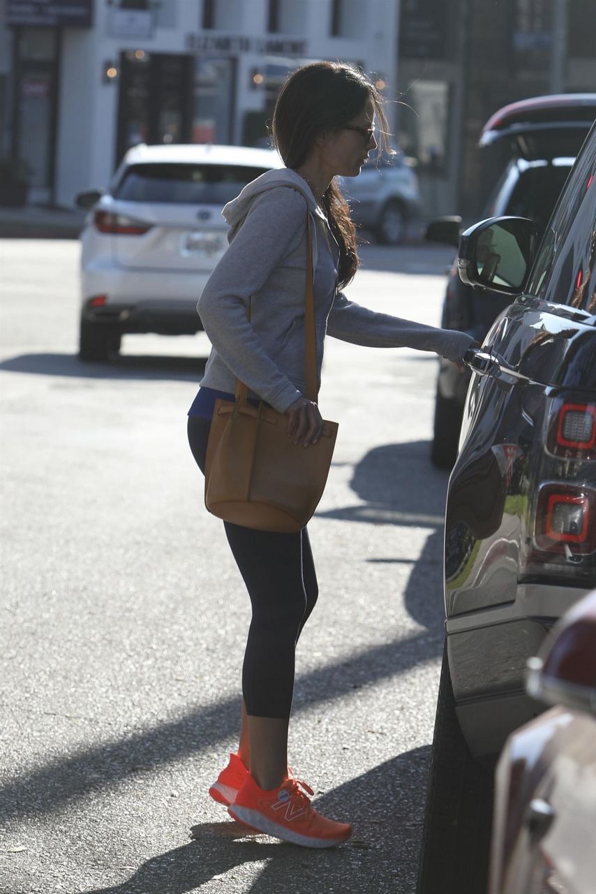 Jordana Brewster Out Pacific Palisades