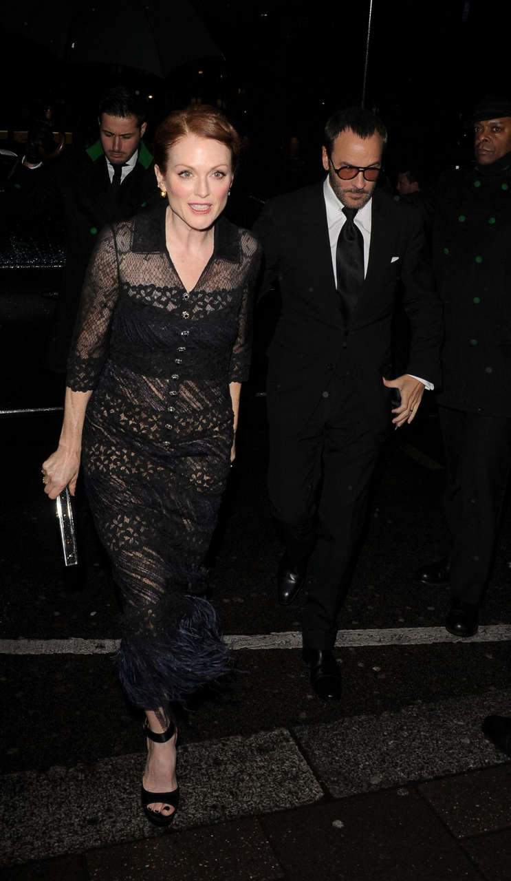 Julianne Moore Arrives Charles Finch Pre Bafta Party London