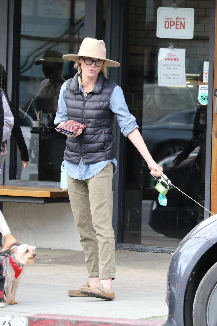 Julie Bowen Mcconnell S Ice Cream Los Angeles