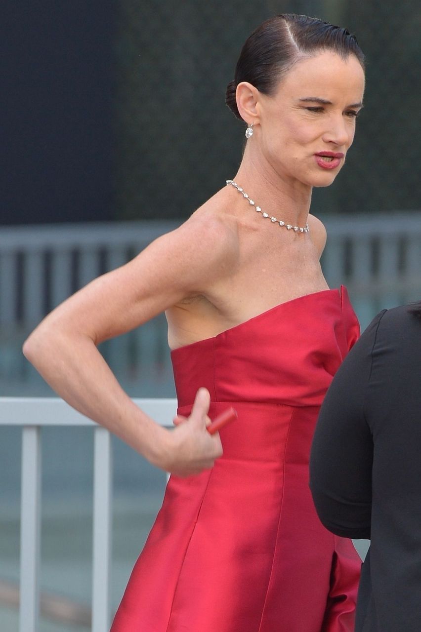 Juliette Lewis Arrives Critics Choice Awards Los Angeles