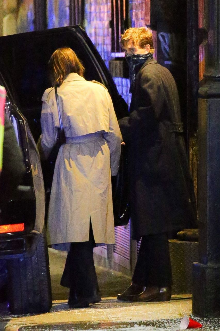 Kaia Gerber And Austin Butler Out For Dinner New York