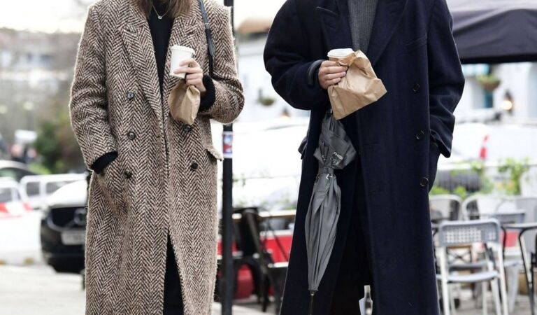 Kaia Gerber And Austin Butler Out On Valentine S Day London (7 photos)