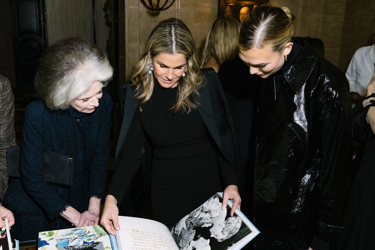 Karlie Kloss Aerin Jane Lauder Celebrate Launch Estee Lauder Beautiful Life New York