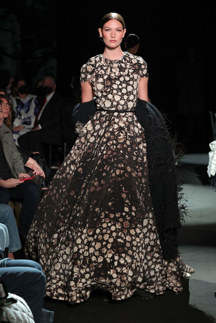 Karlie Kloss Brandon Maxwell Runway Show New York Fashion Week