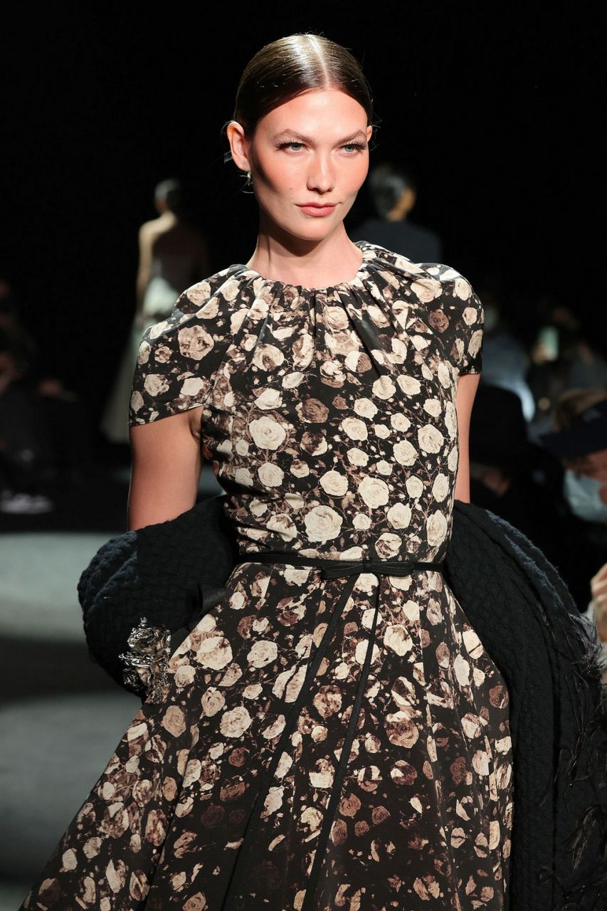 Karlie Kloss Brandon Maxwell Runway Show New York Fashion Week