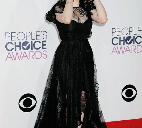 Kat Attending The 41st Annual Peoples Choice (2 photos)