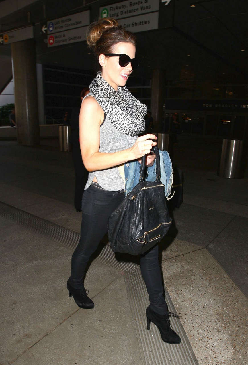 Kate Beckinsale Lax Airport Los Angeles