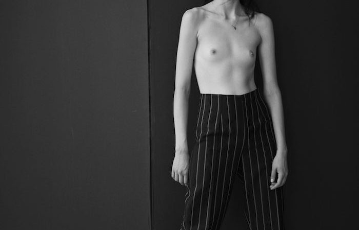 Kate Bogucharskaia Topless (4 photos)