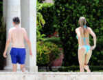 Kate Hudson Bikini Pool Miami