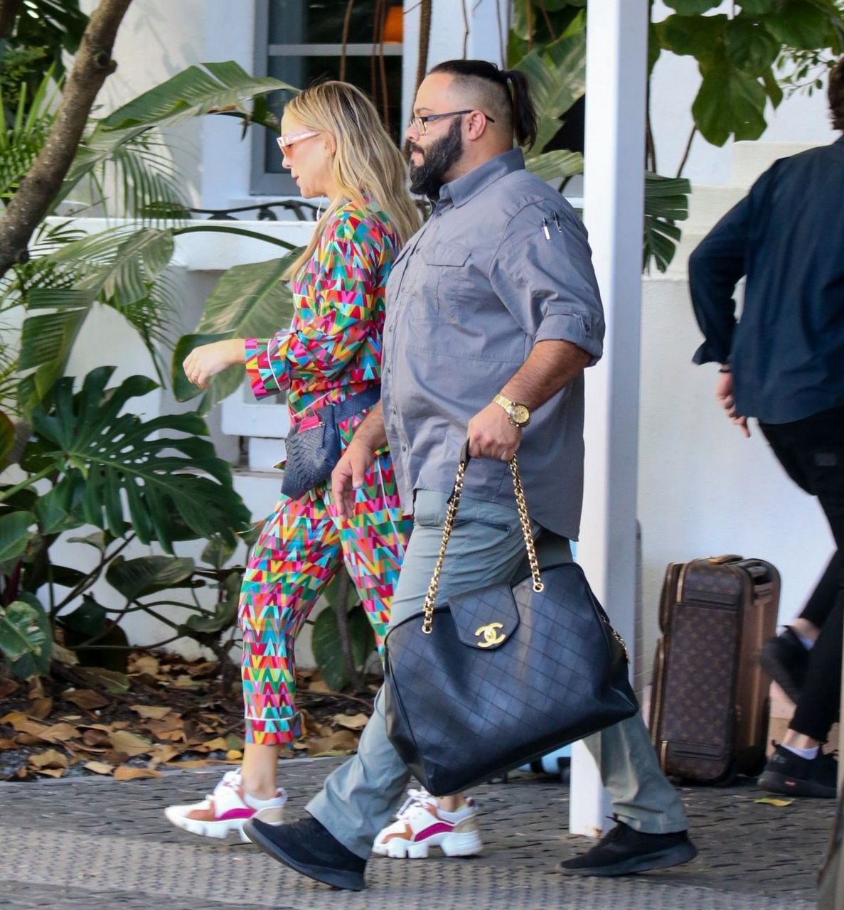 Kate Hudson Leaves Her Hotel Miami Beach