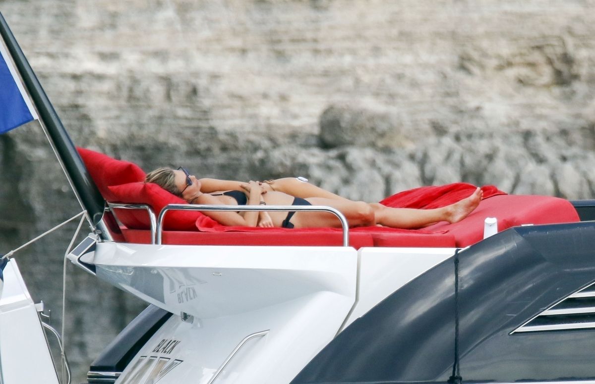 Kate Lila Grace Moss Bikinis Yacht Spain