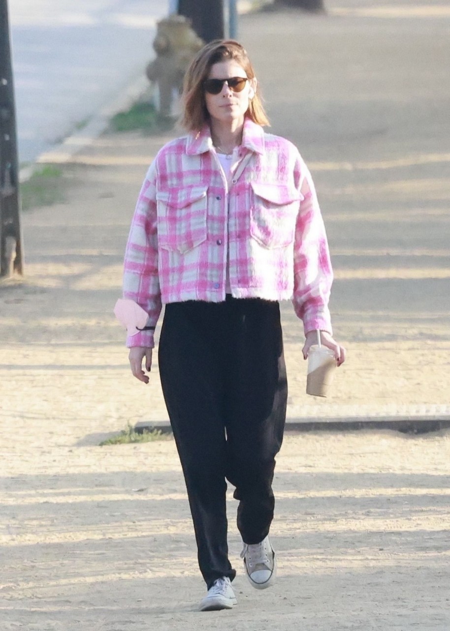 Kate Mara Out For Coffee Near Her Home Silverlake