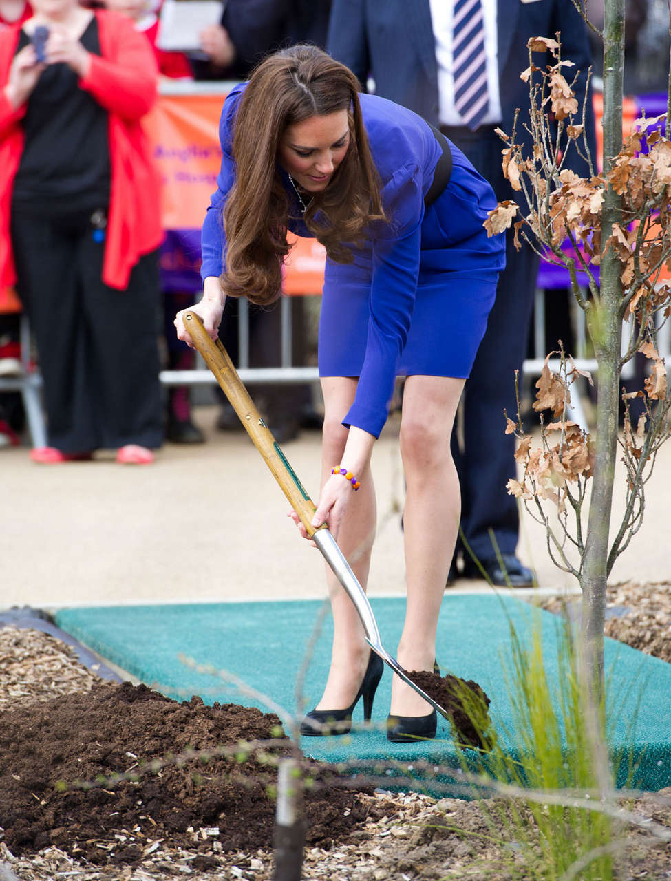 Kate Middleton Opening Treehouse Childrens Hospice Ipswich