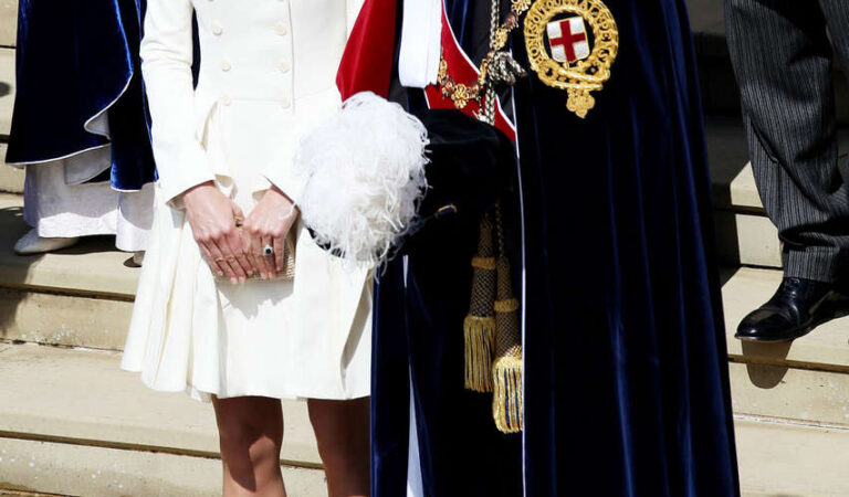 Kate Middleton Order Garter Service Windsor (9 photos)